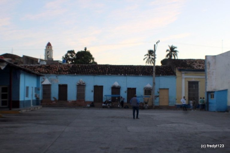 entrance-to-bus-terminal